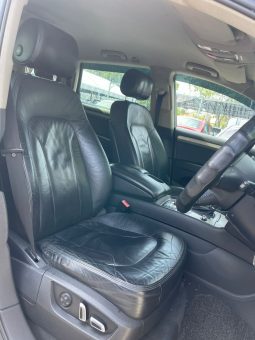 
Terpakai 2011 Audi Q7 full									