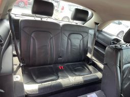 
Terpakai 2011 Audi Q7 full									