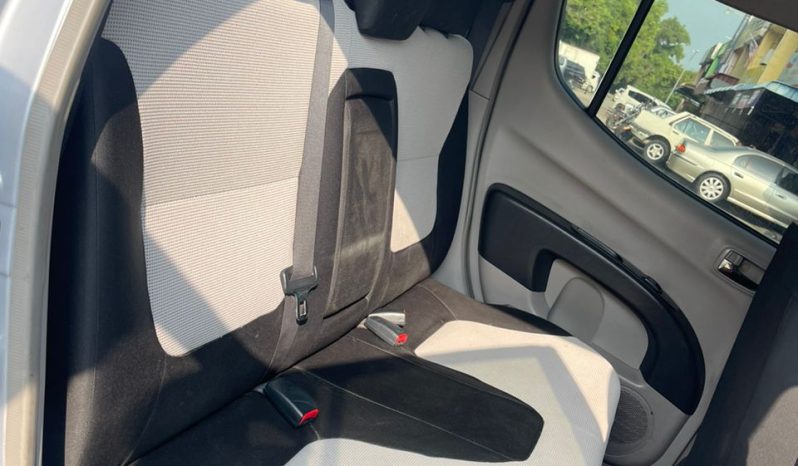 
Terpakai 2014 Mitsubishi Triton Lite full									
