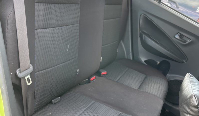 
Terpakai 2015 Perodua Axia 1.0 G Auto full									