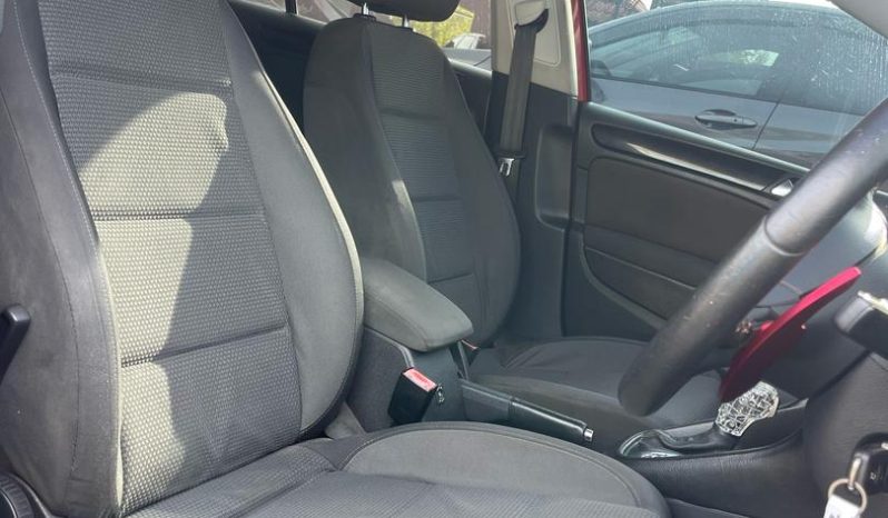 
Terpakai 2011 Volkswagen GOLF R 1.4 (A) TSI full									