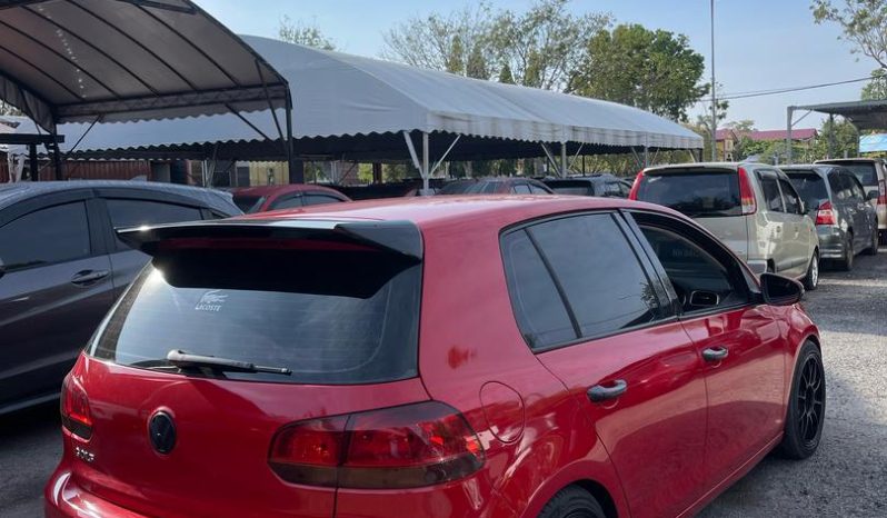 
Terpakai 2011 Volkswagen GOLF R 1.4 (A) TSI full									