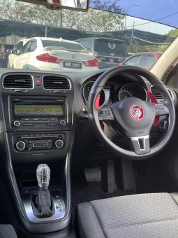 
Terpakai 2011 Volkswagen GOLF R 1.4 (A) TSI full									