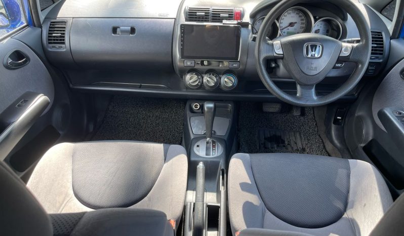 
Terpakai 2004 Honda JAZZ 1.5 (A) VTEC full									