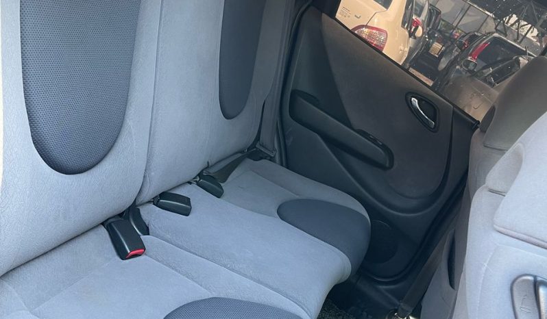 
Terpakai 2004 Honda JAZZ 1.5 (A) VTEC full									