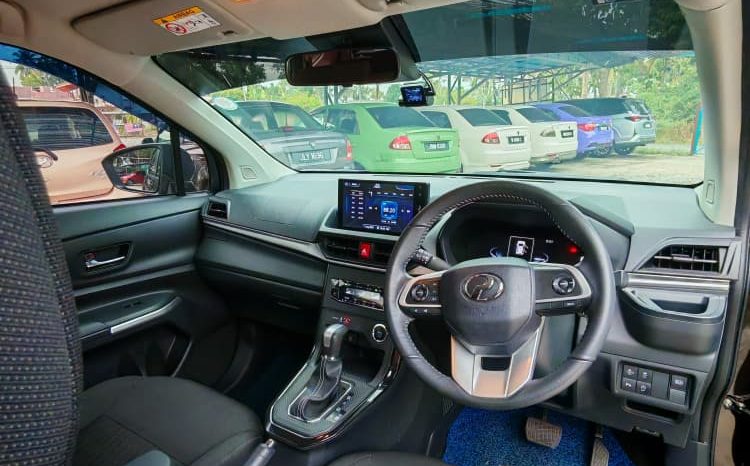 
Terpakai 2023 Perodua ALZA 1.5 (A) H CVT full									